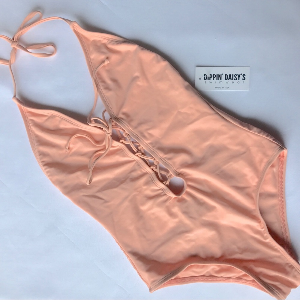 Cute one piece swimsuit by Dippin Daisy’s size S